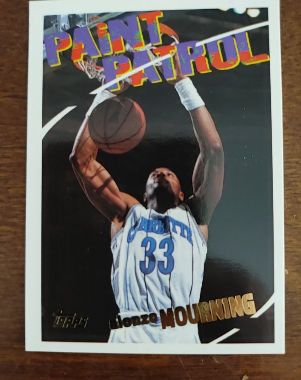 1994-95 Topps #104 Alonzo Mourning Paint Patrol — front