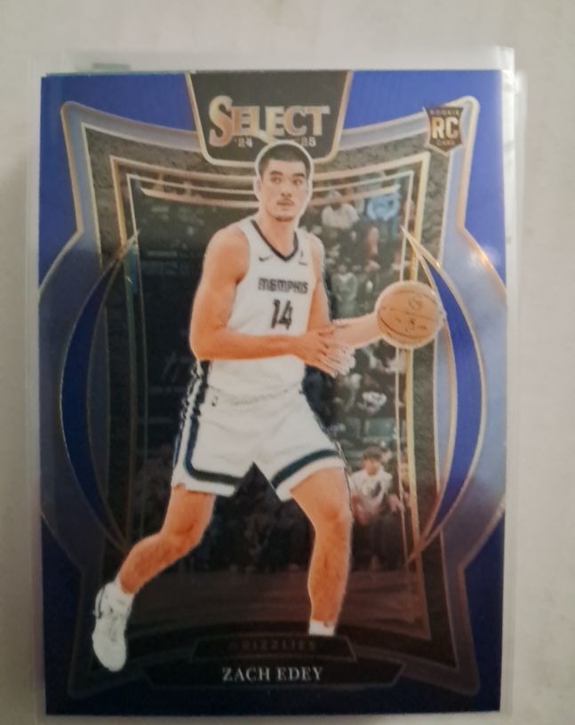 2024-25 Panini Select #98 Zach Edey — front