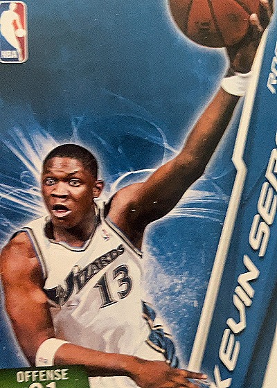2010 Panini Basketball Kevin Seraphin — front