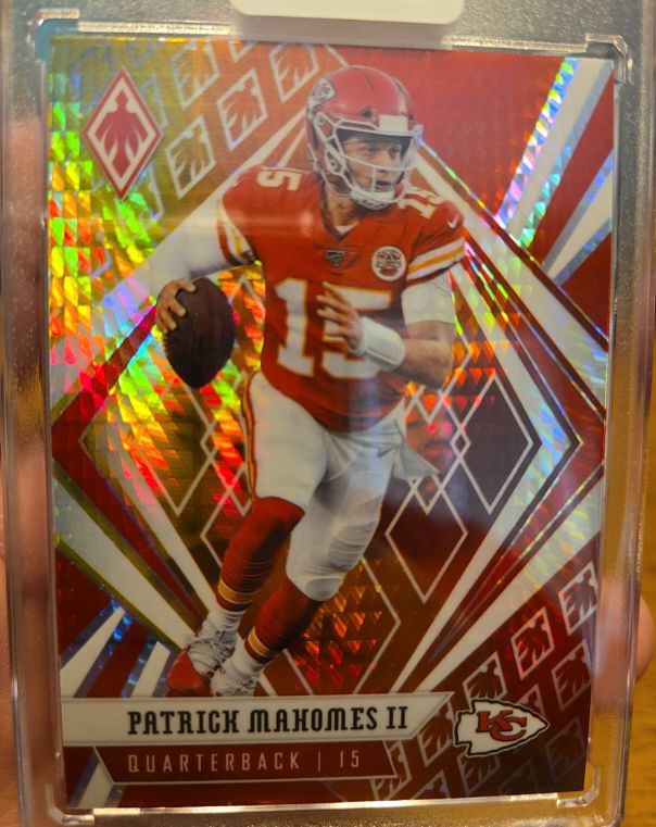 2020 Panini Phoenix Fire Burst #45 Patrick Mahomes II — front