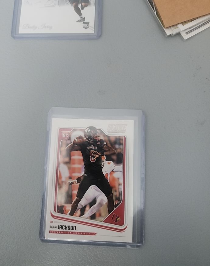 2018 Panini Score #352 Lamar Jackson — front
