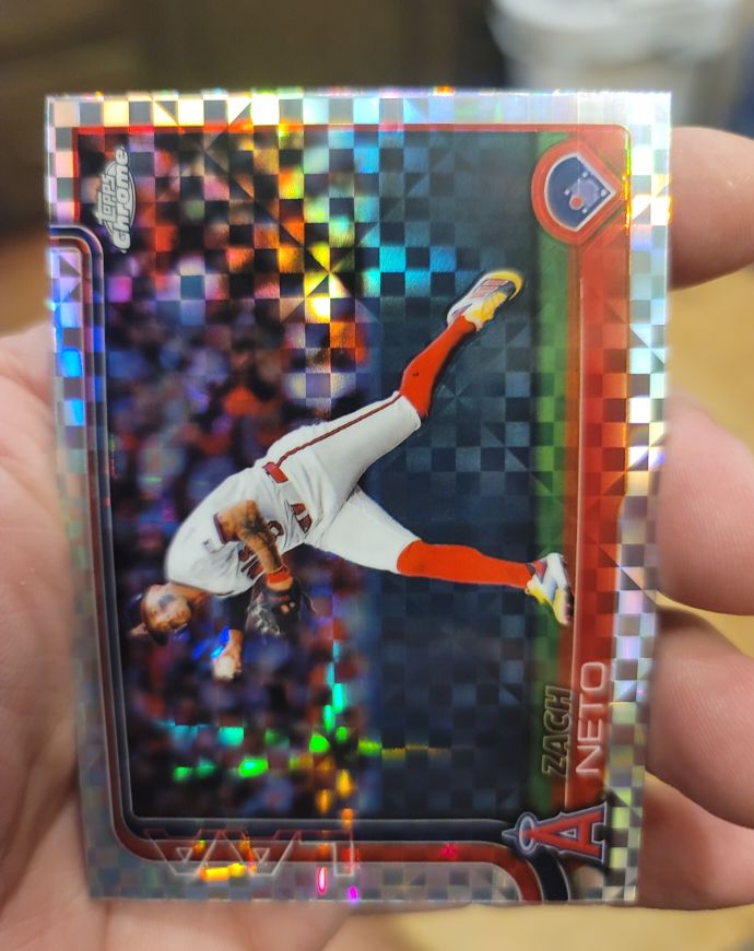 2025 Topps Chrome #282 Zach Neto — front