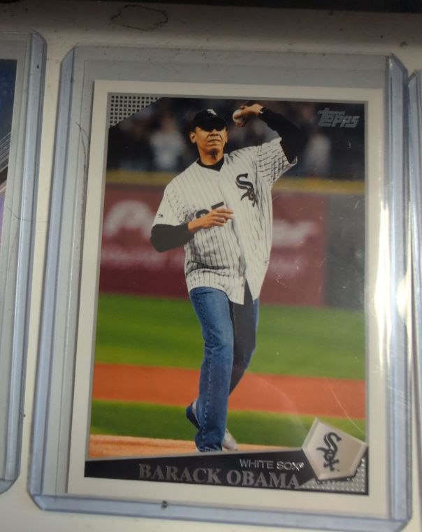 2009 Topps Chicago White Sox #CWS15 Barack Obama — front