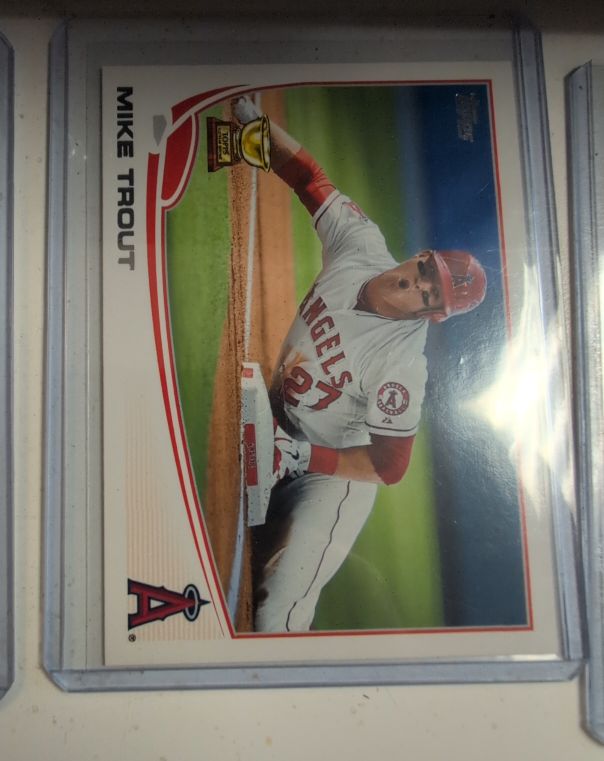 2013 Topps #27 Mike Trout — front