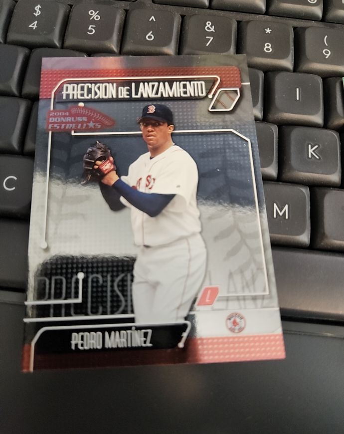 2003 Donruss Estrellas Precision De Lanzamiento #PP-5 Pedro Martinez — front