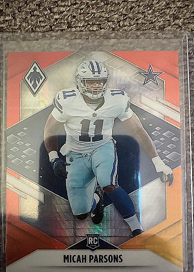 2021 Panini Phoenix Fire Burst #146 Micah Parsons — front