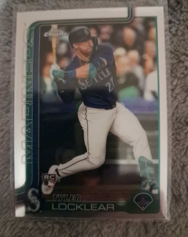 2025 Topps #192 Tyler Locklear — front