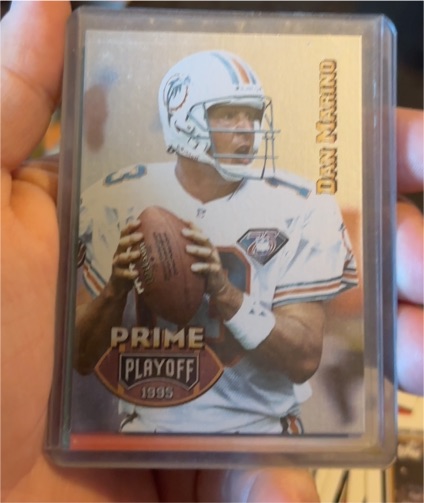 1995 Playoff Prime #13 Dan Marino — front