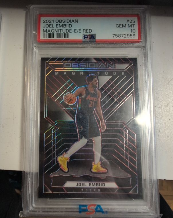 2021 Panini Obsidian #25 Joel Embiid Magnitude-E/E Red — front