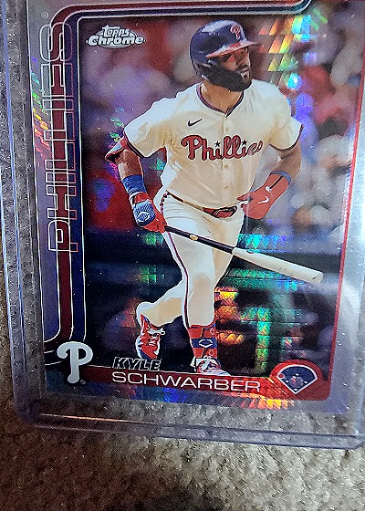 2025 Topps Chrome #141 Kyle Schwarber — front