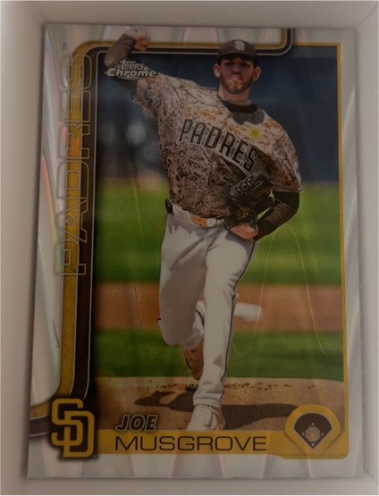2025 Topps Chrome #55 Joe Musgrove — front