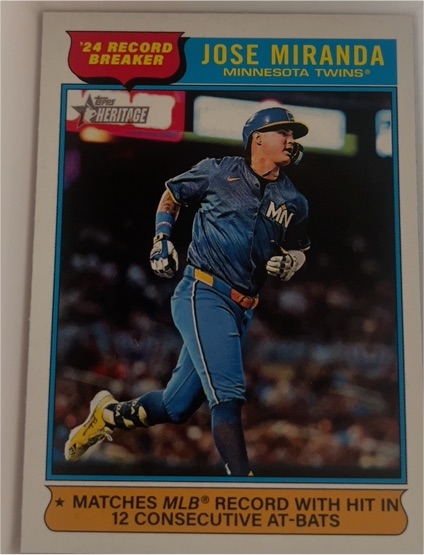 2025 Topps Heritage #4 Jose Miranda — front