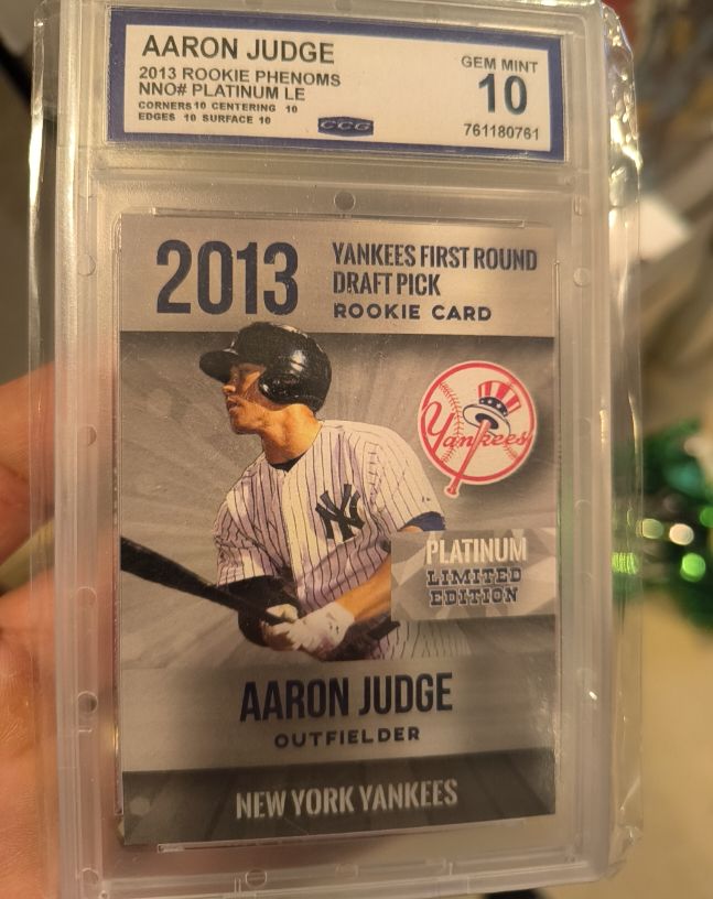 2013 Rookie Phenoms Platinum LE Aaron Judge — front
