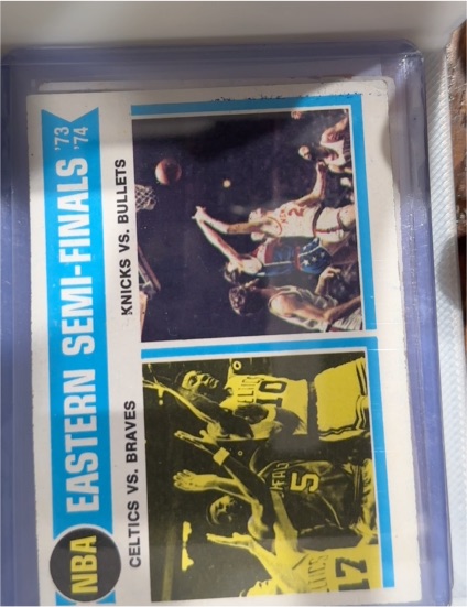 1974-75 Topps #161 NBA Eastern Semi-Finals Knicks vs Bullets Celtics vs Braves — front