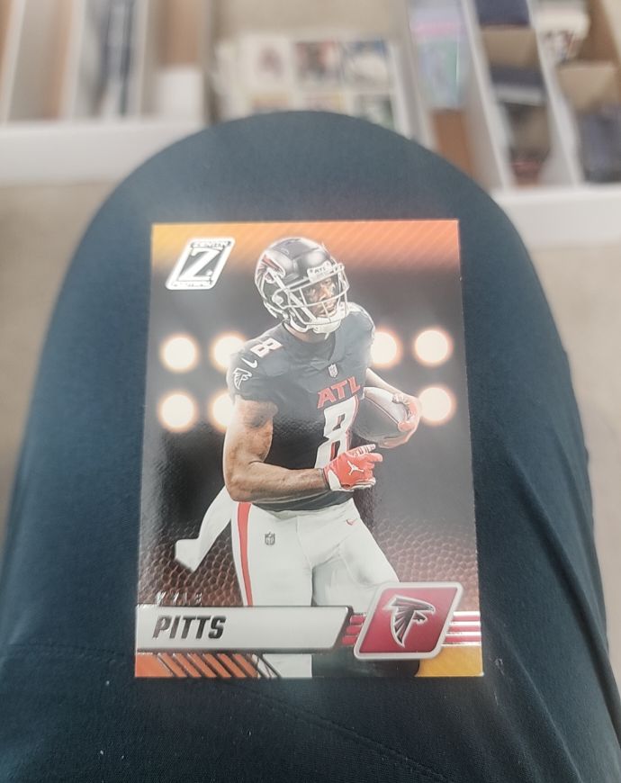 2023 Panini Zenith #6 Kyle Pitts — front