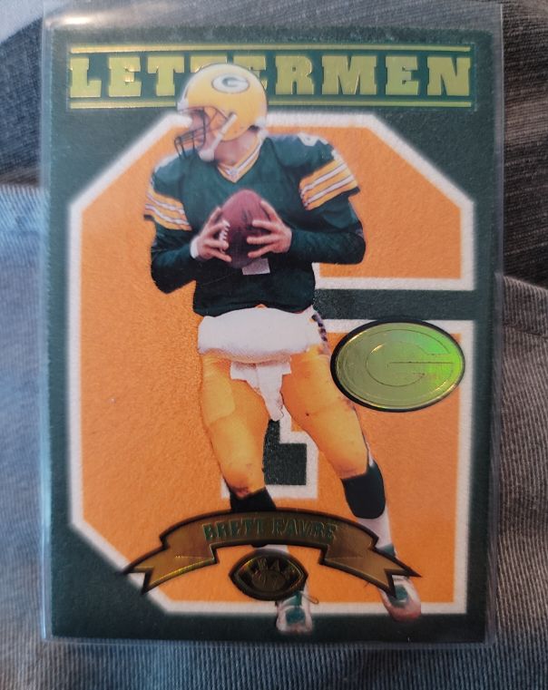 1997 Donruss Leaf Lettermen #1 Brett Favre — front