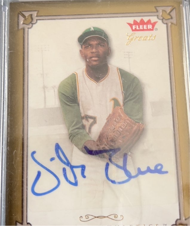 2004 Fleer Greats of the Game #GBA-VB Vida Blue — front