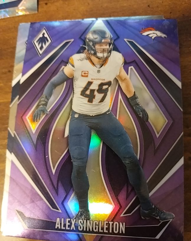 2024 Panini Phoenix #6 Alex Singleton — front