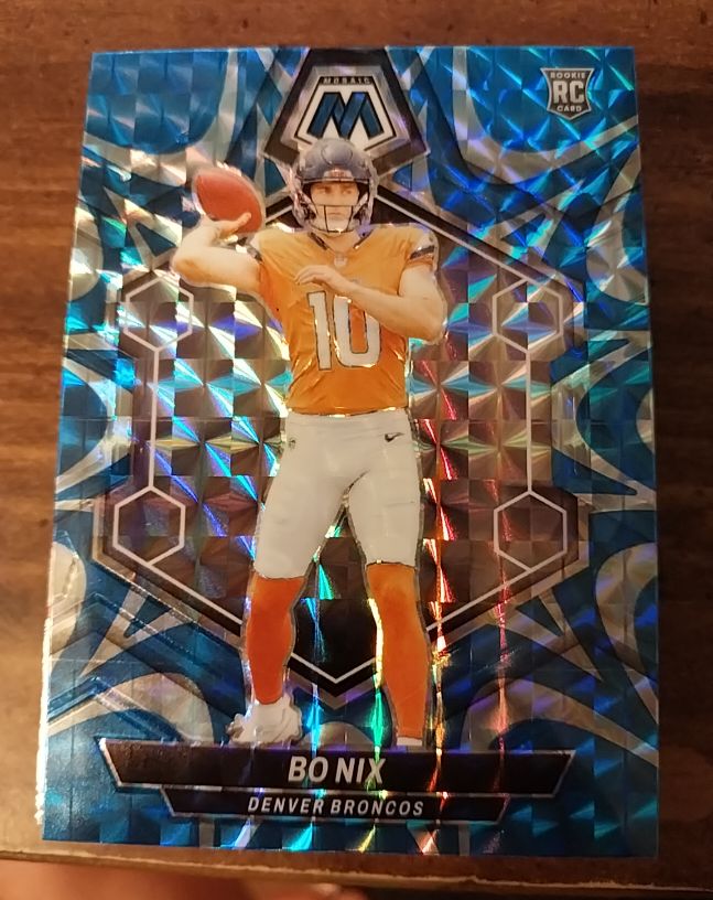 2024 Panini Mosaic #312 Bo Nix — front