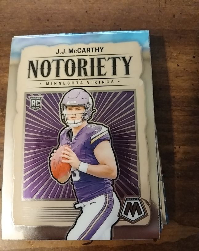 2024 Panini Mosaic #21 J.J. McCarthy Notoriety — front