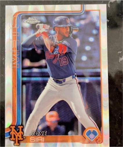 2025 Topps Chrome #195 Jose Siri — front