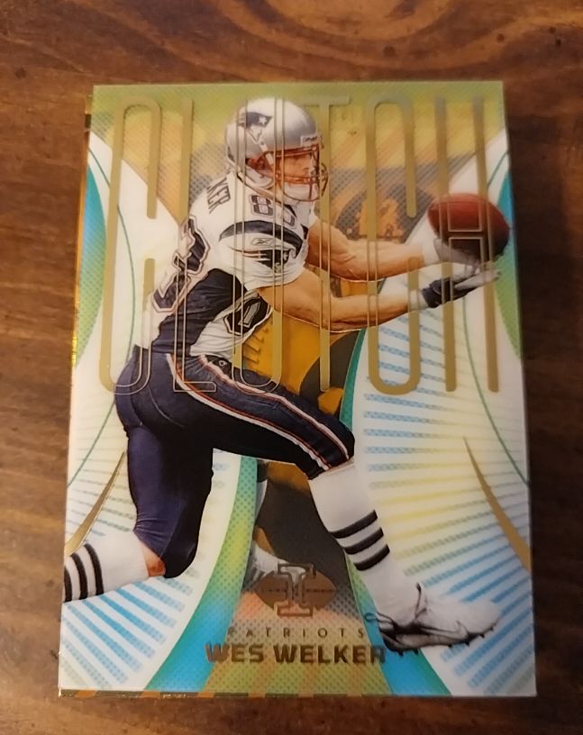 2024 Panini Illusions Clutch #16 Wes Welker — front