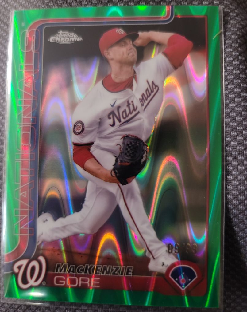 2025 Topps Chrome #160 MacKenzie Gore — front