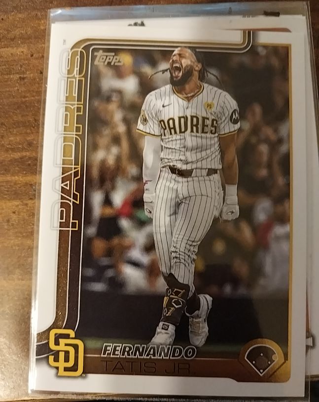 2025 Topps Series 2 #600 Fernando Tatis Jr. — front