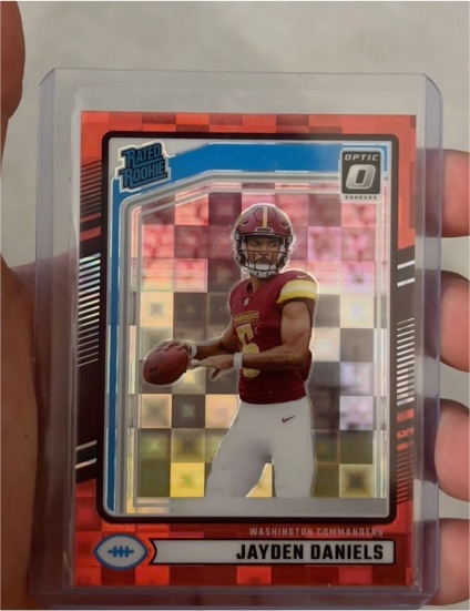2024 Panini Donruss Optic Preview #389 Jayden Daniels — front