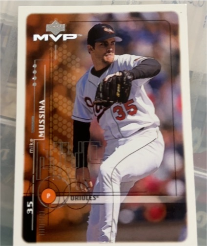 1999 Upper Deck MVP #27 Mike Mussina — front