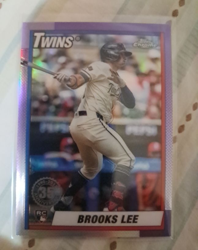 2025 Topps Chrome 35th Anniversary #90CB-20 Brooks Lee — front