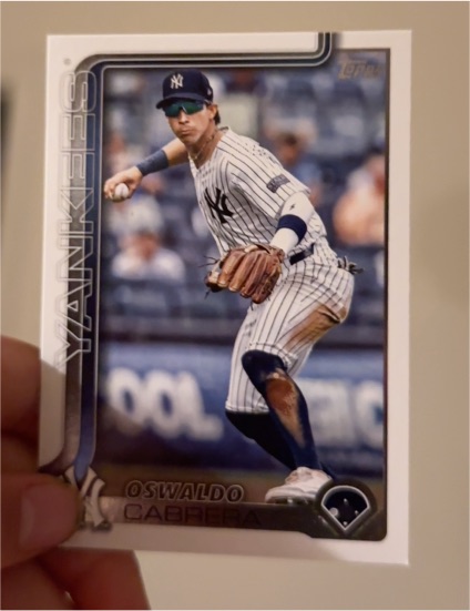 2025 Topps #528 Oswaldo Cabrera — front