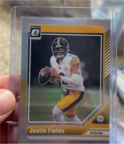 2023 Donruss Optic #2 Justin Fields — front