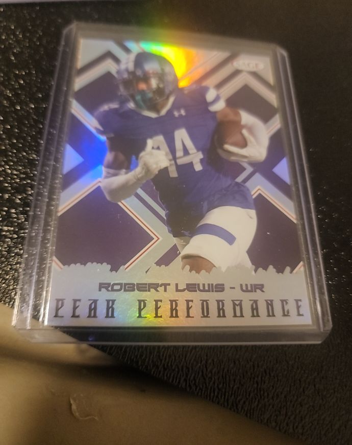 2021 Panini Prizm Peak Performance #PP-RL Robert Lewis — front