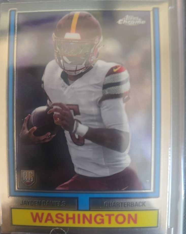 2023 Topps Chrome #RC Jayden Daniels — front