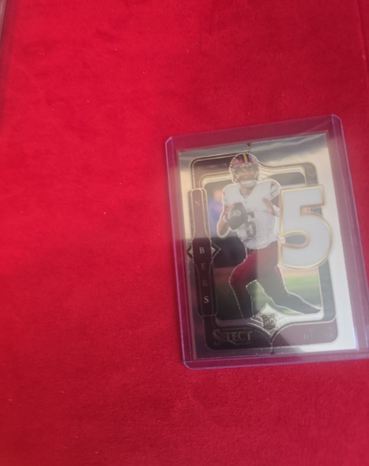 2021 Panini Select #5 Trey Lance — front