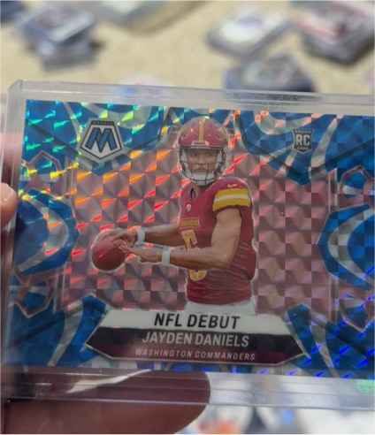 2023 Panini Mosaic NFL Debut #Jayden Daniels — front
