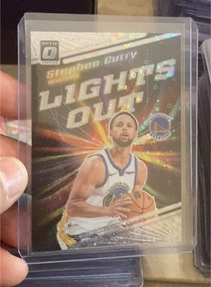 2019 Donruss Optic Lights Out #LO-3 Stephen Curry — front