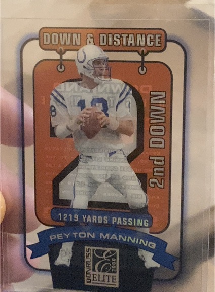 2000 Donruss Elite Down & Distance #DD-4D1 Peyton Manning — front