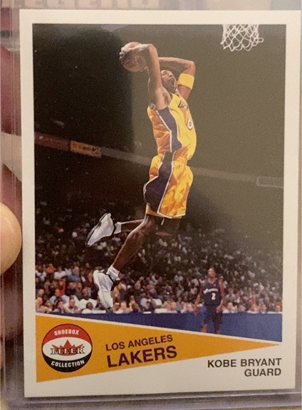 2001-02 Fleer Shoebox #109 Kobe Bryant — front
