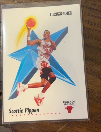 1991-92 SkyBox #44 Scottie Pippen Chicago Bulls — front