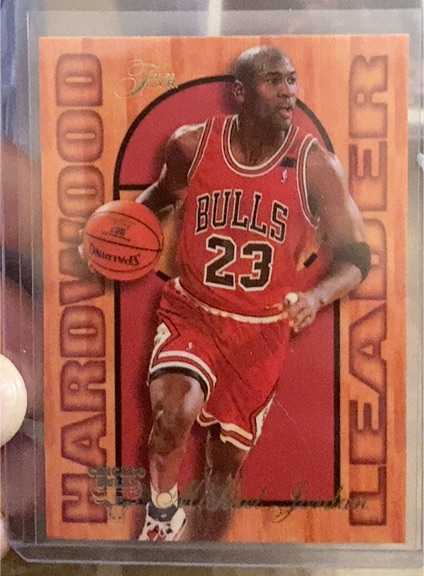 1995-96 Fleer Flair Hardwood Leaders #4 Michael Jordan — front