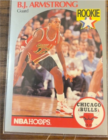 1990 NBA Hoops #60 B.J. Armstrong Rookie Card Chicago Bulls — front