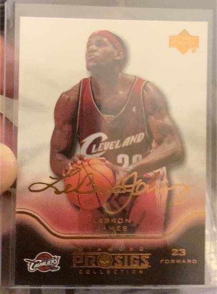 2004-05 Upper Deck Pro Sigs #13 LeBron James — front