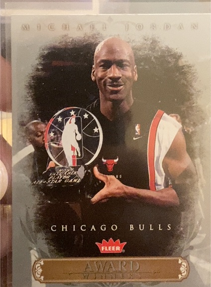 2007 Fleer #AW17 Michael Jordan Award Winner — front