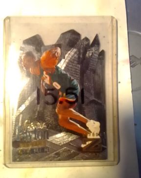 1997-98 Metal Universe #109 Michael Jordan — front