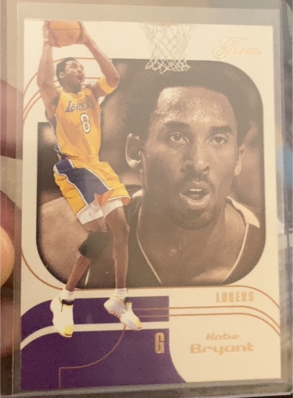 2002-03 Fleer Flair #37 Kobe Bryant — front