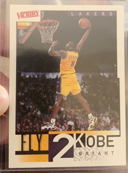 2000-01 Upper Deck Victory #282 Kobe Bryant — front