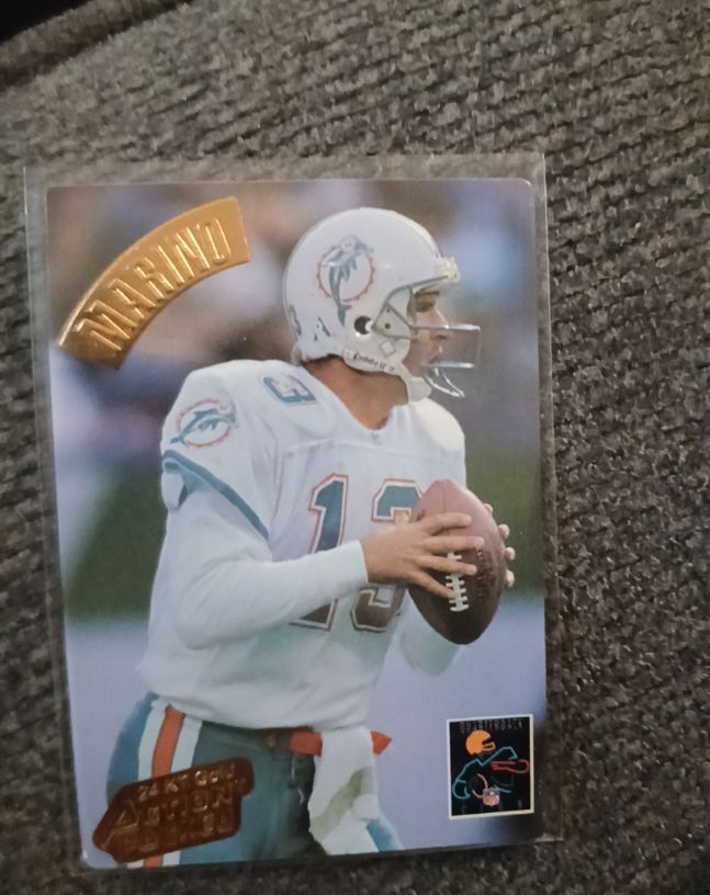 1994 Action Packed #178 Dan Marino Miami Dolphins — front