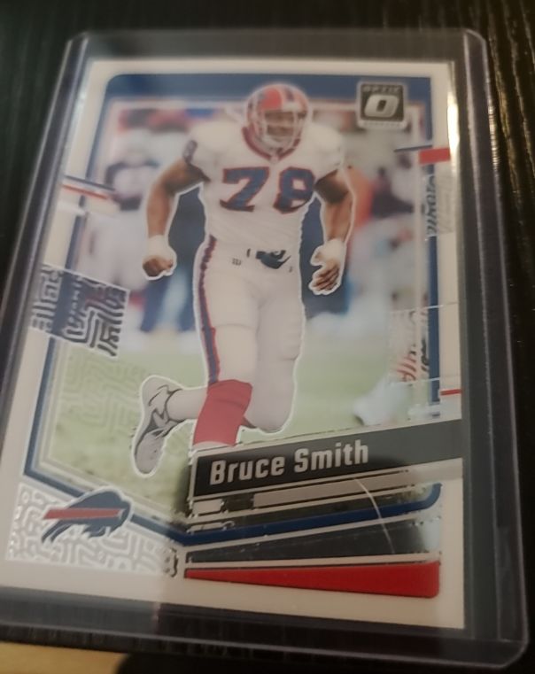 2023 Donruss Optic #19 Bruce Smith — front